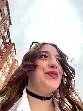 Baby  Otaku online show from October 2025 07:57:02 PM