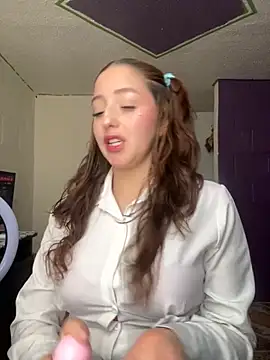 Baby  Otaku online show from October 2025 07:59:01 PM