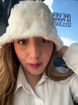 Baby  Otaku online show from February 2026 06:08:02 PM