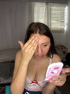 Snapshot of Mia__Gray chatting on November 2025 06:00:02 PM Mia Gray online show from November 2025 06:00:02 PM