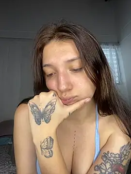 Snapshot of Mia__Gray chatting on November 2025 06:08:02 PM Mia Gray online show from November 2025 06:08:02 PM