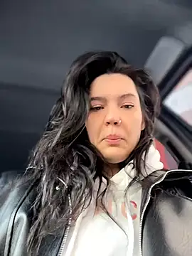 MeekyRich online show from March 2026 02:13:01 AM