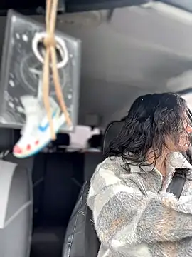 MeekyRich online show from March 2026 04:36:01 AM