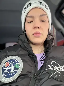 MeekyRich online show from February 2026 03:06:01 AM