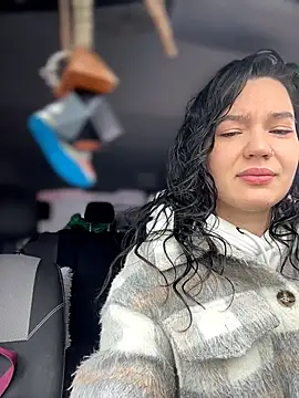 MeekyRich online show from April 2026 02:40:01 AM