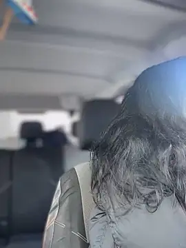 MeekyRich online show from November 2025 08:46:02 AM