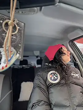 MeekyRich online show from March 2026 03:14:02 AM