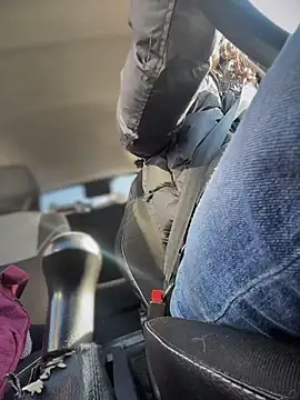 MeekyRich online show from March 2026 05:10:02 AM