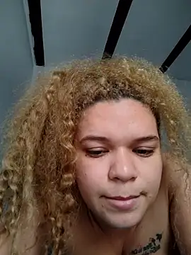 Monserratalexa online show from February 2026 04:18:01 PM