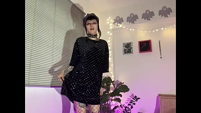 ELENA UMBRA online show from January 2026 09:41:01 PM