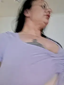 Snapshot of kinkikatie69 chatting on September 2025 10:17:02 PM kinkikatie69 online show from September 2025 10:17:02 PM