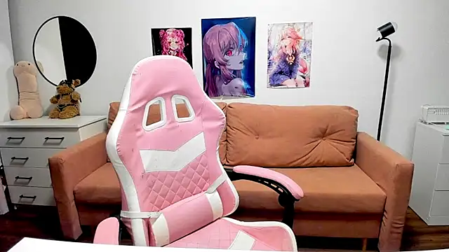 mistress lain online show from October 2025 09:56:01 PM