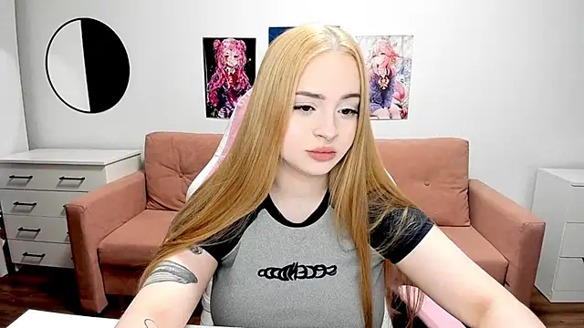 mistress lain online show from February 2026 11:15:02 PM