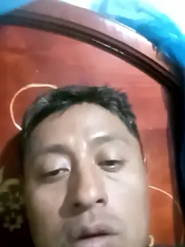 Snapshot of luuiss12 chatting on January 2026 08:18:01 AM luuiss12 online show from January 2026 08:18:01 AM