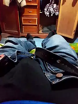 Snapshot of luuiss12 chatting on February 2026 10:51:02 PM luuiss12 online show from February 2026 10:51:02 PM