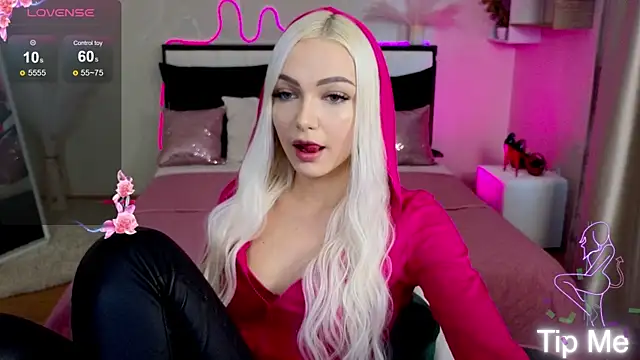 LinaLirian online show from September 2025 02:24:02 PM