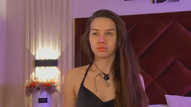 Snapshot of StacyHarland chatting on November 2025 05:39:01 AM StacyHarland online show from November 2025 05:39:01 AM