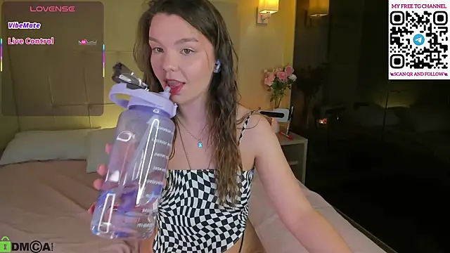 Sowetly online show from December 2025 01:00:01 AM