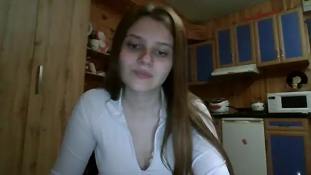 Snapshot of Little_shygirl chatting on September 2025 04:24:02 PM Little shygirl online show from September 2025 04:24:02 PM