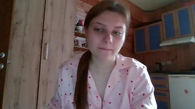 Snapshot of Little_shygirl chatting on October 2025 04:58:02 AM Little shygirl online show from October 2025 04:58:02 AM