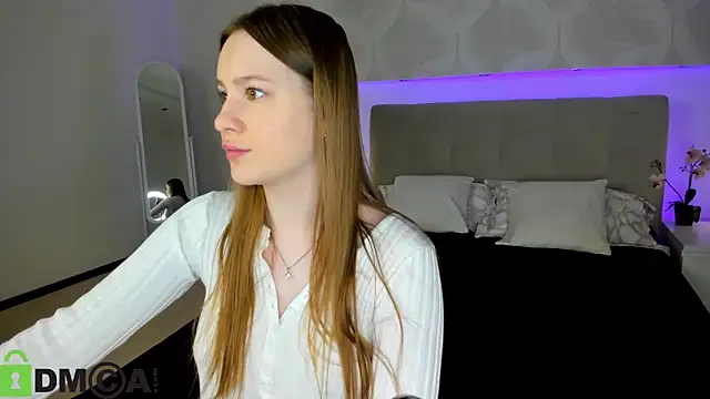 Candy Cansew online show from March 2026 01:14:01 AM