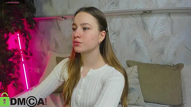 Candy Cansew online show from October 2025 01:04:02 AM