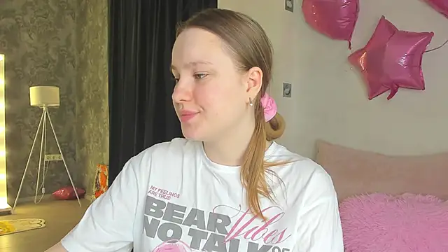 Snapshot of Candy_Cansew chatting on June 2026 12:38:01 AM Candy Cansew online show from June 2026 12:38:01 AM