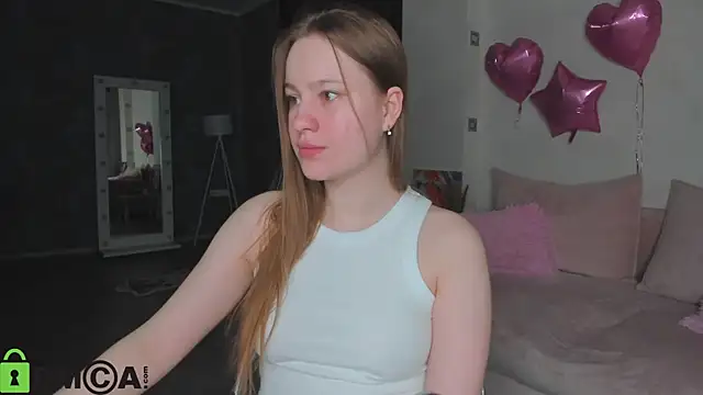 Snapshot of Candy_Cansew chatting on May 2026 01:04:01 AM Candy Cansew online show from May 2026 01:04:01 AM