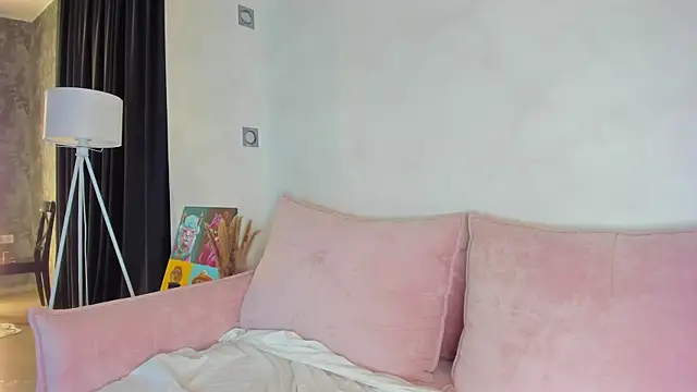 Candy Cansew online show from March 2026 09:48:01 AM