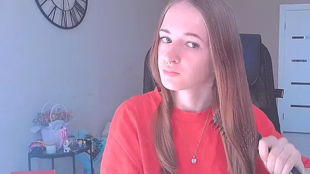 KateKayer online show from September 2025 08:36:02 AM