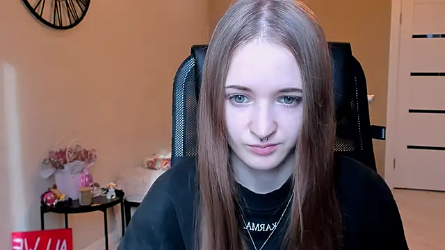 KateKayer online show from November 2025 10:52:02 AM