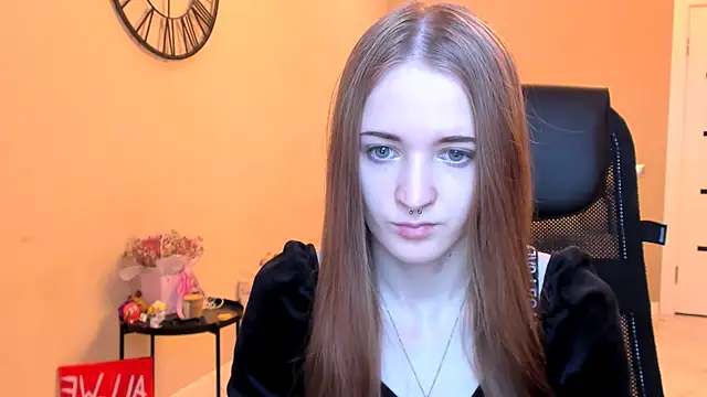 KateKayer online show from November 2025 11:15:02 AM