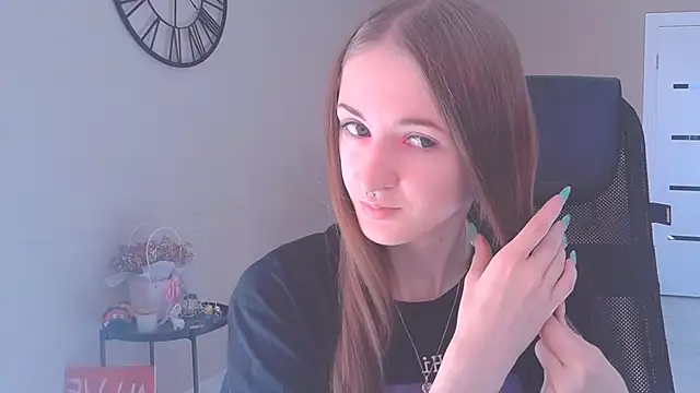 KateKayer online show from September 2025 08:42:01 AM