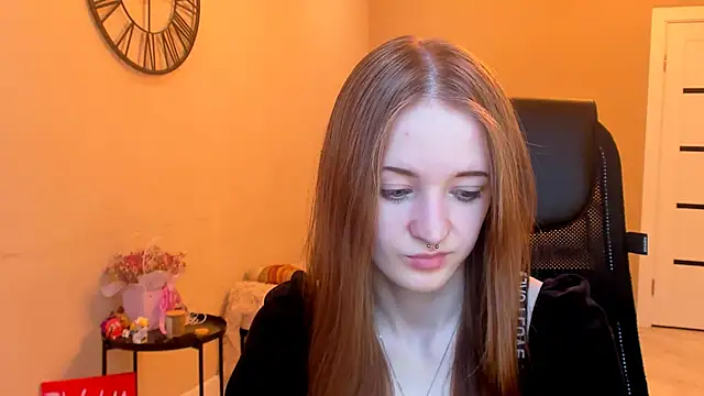 KateKayer online show from November 2025 11:14:01 AM