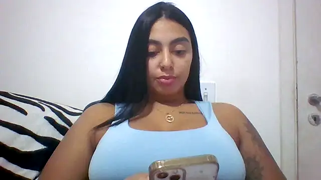 Snapshot of querida777 chatting on May 2026 12:28:01 AM querida777 online show from May 2026 12:28:01 AM