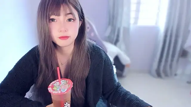 yuki3366 online show from November 2025 05:32:02 AM