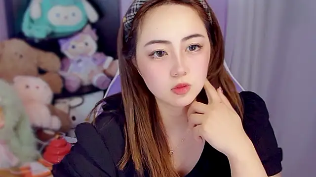 yuki3366 online show from April 2026 01:02:01 PM