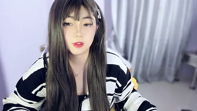 yuki3366 online show from October 2025 02:49:02 PM