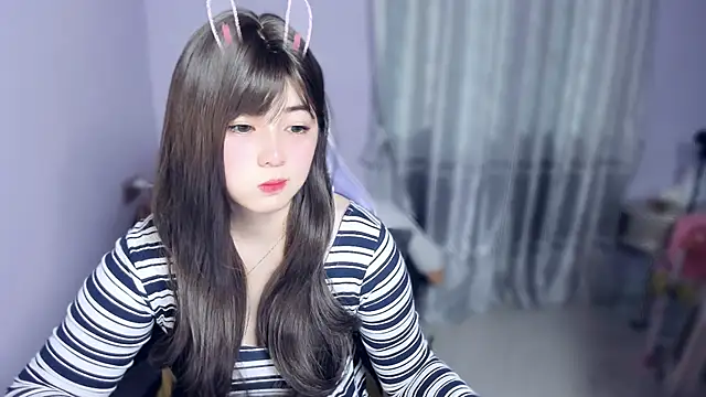 yuki3366 online show from November 2025 04:38:01 AM