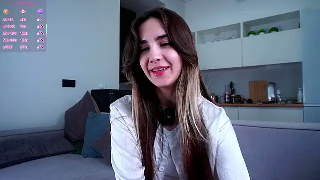 CupSizeGirl online show from December 2025 01:10:01 PM