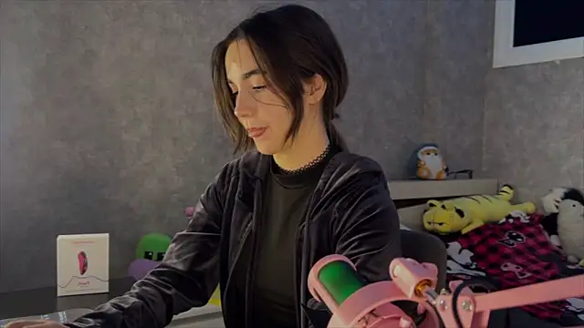 CupSizeGirl online show from February 2026 09:41:01 AM