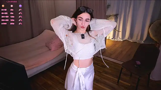 CupSizeGirl online show from November 2025 01:15:01 PM