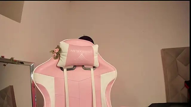 Paprika  online show from November 2025 06:11:01 PM