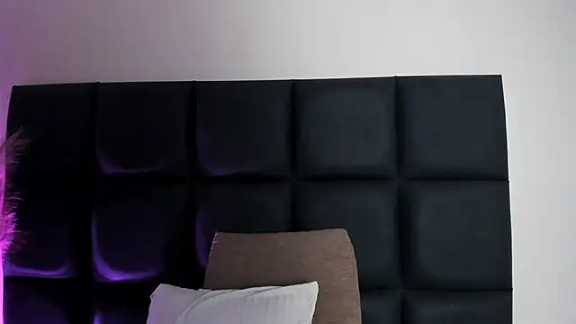 AbbieJoness  online show from February 2026 11:42:02 AM