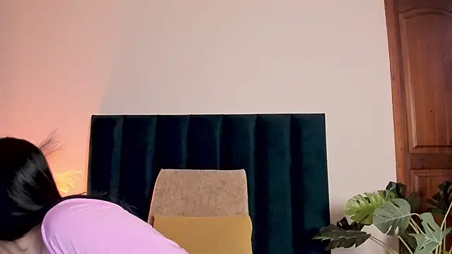 Snapshot of AbbieJoness_ chatting on November 2025 11:35:02 AM AbbieJoness online show from November 2025 11:35:02 AM