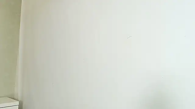  Victoria Collins online show from November 2025 10:42:02 AM