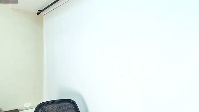  Victoria Collins online show from November 2025 10:41:01 AM