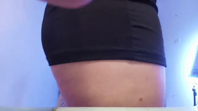  Victoria Collins online show from April 2026 12:10:02 PM