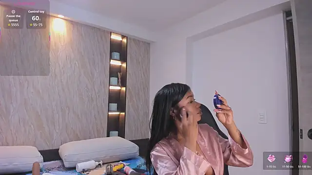 Snapshot of ciara_blake chatting on November 2025 05:13:01 PM ciara blake online show from November 2025 05:13:01 PM