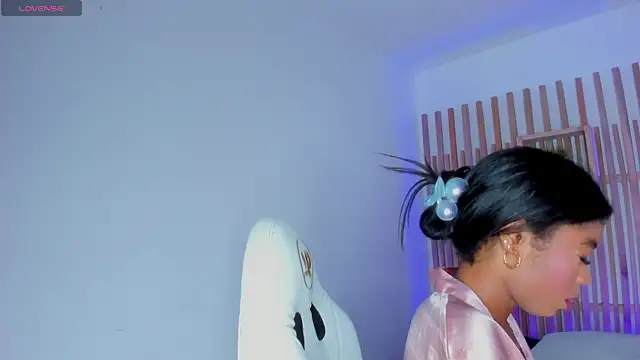 ciara blake online show from April 2026 07:38:02 PM